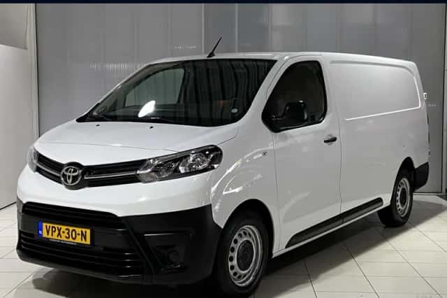 Toyota Proace (2018) thumbnail 1
