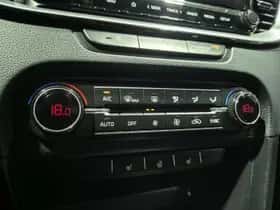Kia Ceed Sportswagon (2024) thumbnail 11