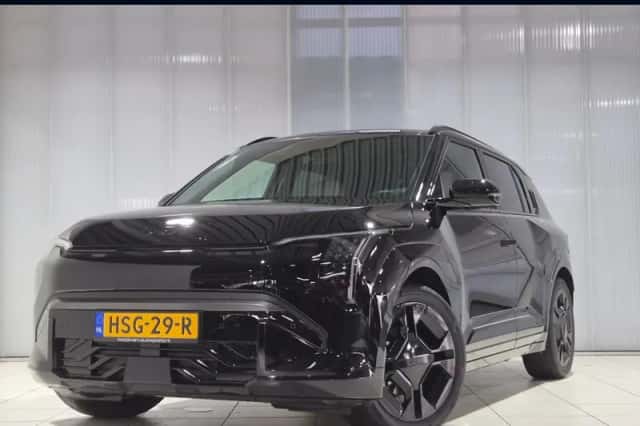 Kia EV3 (2025) thumbnail 1