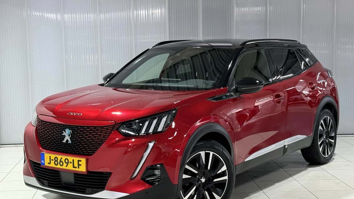 Peugeot e-2008 (2020) — foto 1