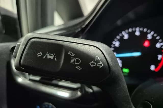 Ford Fiesta (2022) thumbnail 11