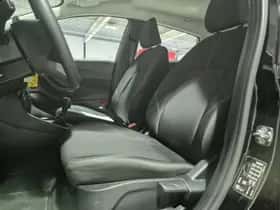 Ford Fiesta (2022) thumbnail 3