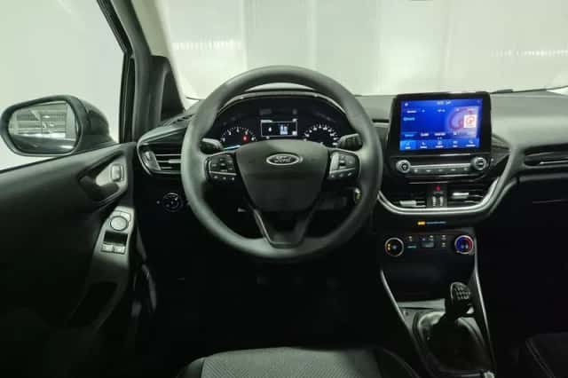 Ford Fiesta (2022) thumbnail 7