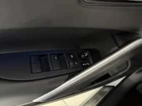 Toyota Corolla (2024) thumbnail 22
