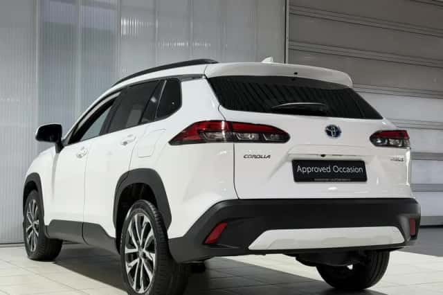 Toyota Corolla (2024) thumbnail 6