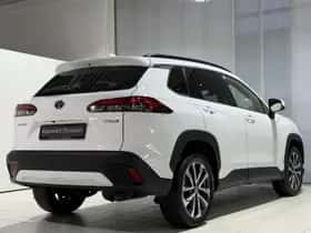 Toyota Corolla (2024) thumbnail 7