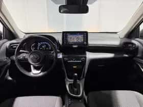 Toyota Yaris Cross (2024) thumbnail 4
