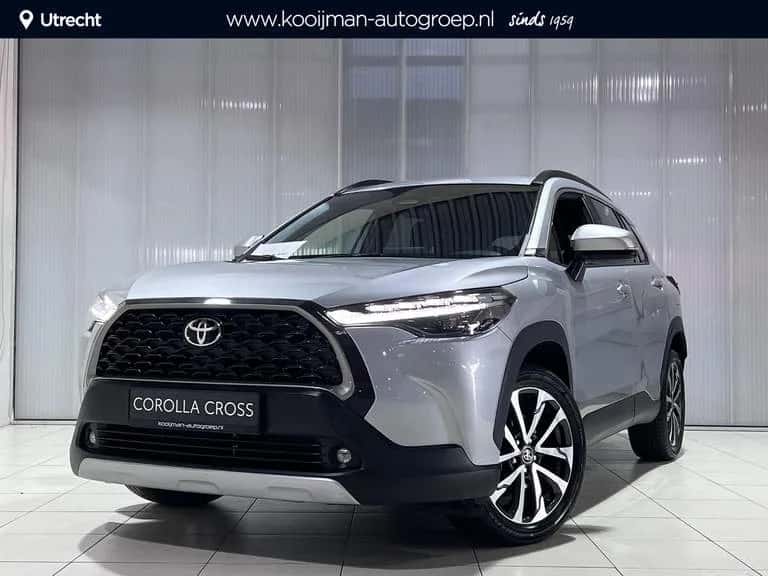 Toyota Corolla (2024) — foto 1