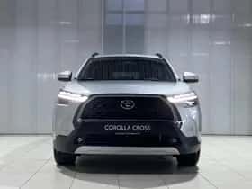 Toyota Corolla (2024) thumbnail 2