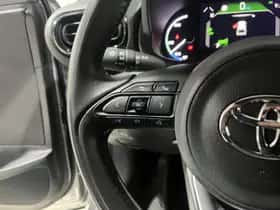 Toyota Yaris Cross (2024) thumbnail 23
