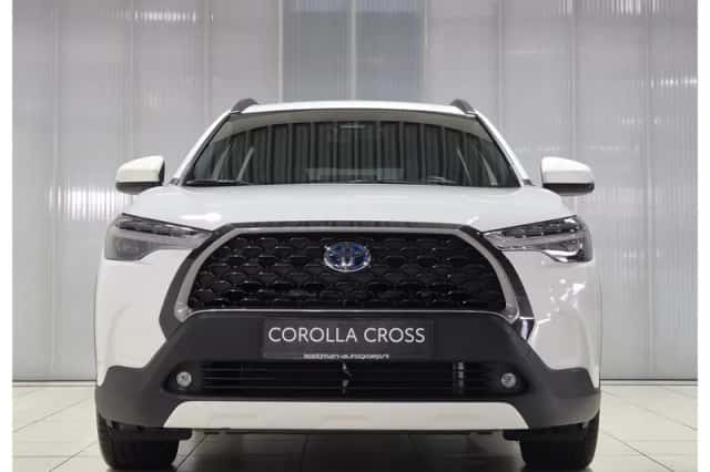 Toyota Corolla (2024) thumbnail 6