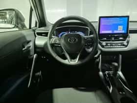 Toyota Corolla (2024) thumbnail 8