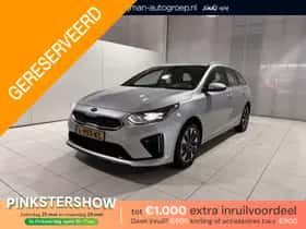 Kia Ceed Sportswagon (2021) thumbnail 1