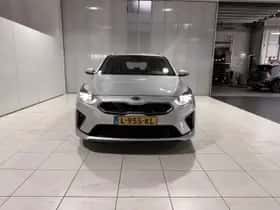 Kia Ceed Sportswagon (2021) thumbnail 2