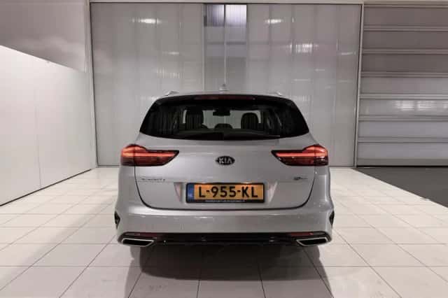 Kia Ceed Sportswagon (2021) thumbnail 8