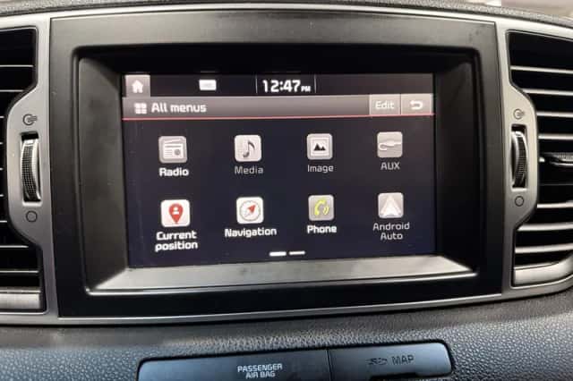 Kia Sportage (2018) thumbnail 18