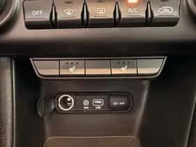 Kia Sportage (2018) thumbnail 21