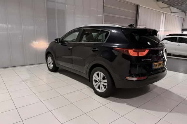 Kia Sportage (2018) thumbnail 6