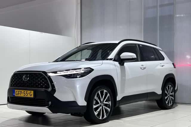 Toyota Corolla (2024) thumbnail 4