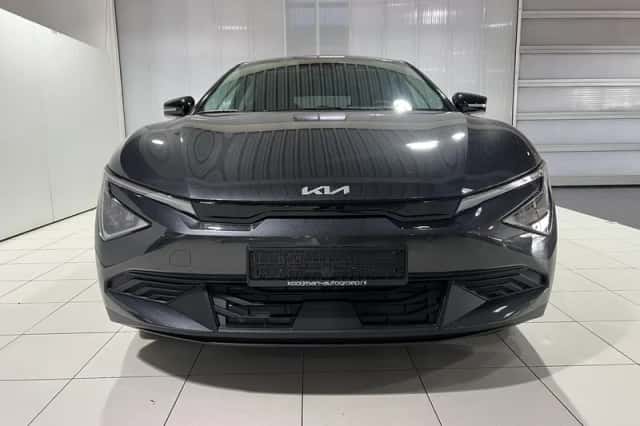 Kia EV6 (2026) thumbnail 2