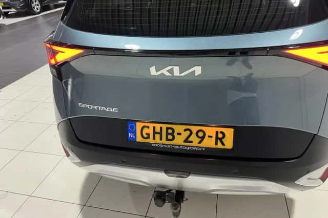 Kia Sportage (2024) thumbnail 6