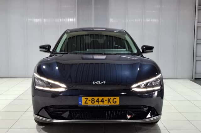 Kia EV6 (2024) thumbnail 4