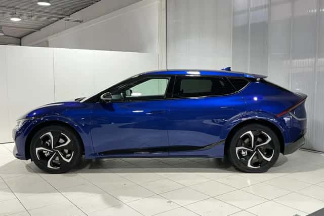 Kia EV6 (2024) thumbnail 2