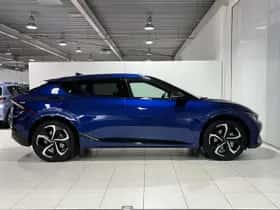 Kia EV6 (2024) thumbnail 11