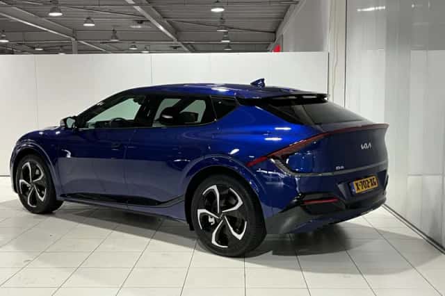 Kia EV6 (2024) thumbnail 3