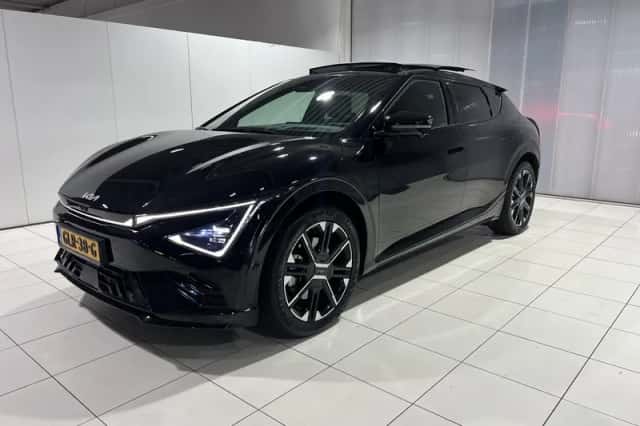 Kia EV6 (2024) thumbnail 3
