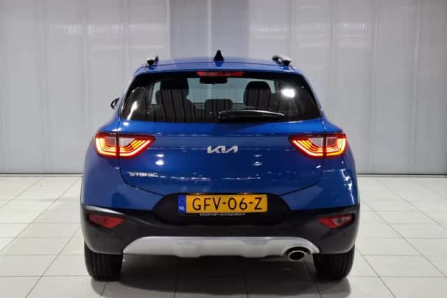 Kia Stonic (2024) thumbnail 6