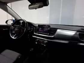 Kia Stonic (2024) thumbnail 10