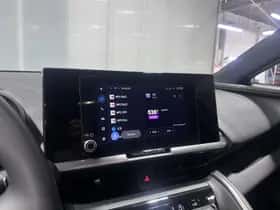 Toyota C-HR (2024) thumbnail 18