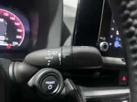 Toyota C-HR (2024) thumbnail 21