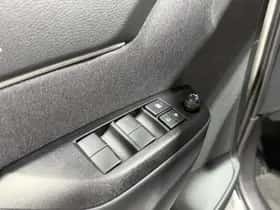 Toyota Yaris Cross (2024) thumbnail 28