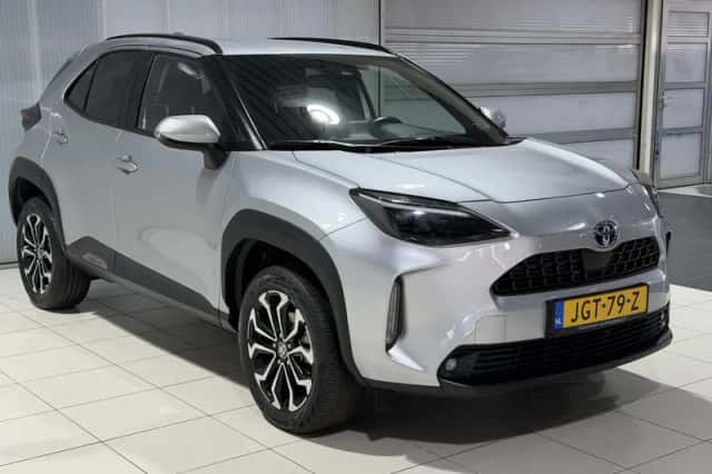 Toyota Yaris Cross (2024) thumbnail 6