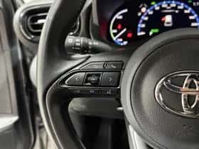 Toyota Yaris Cross (2024) thumbnail 10
