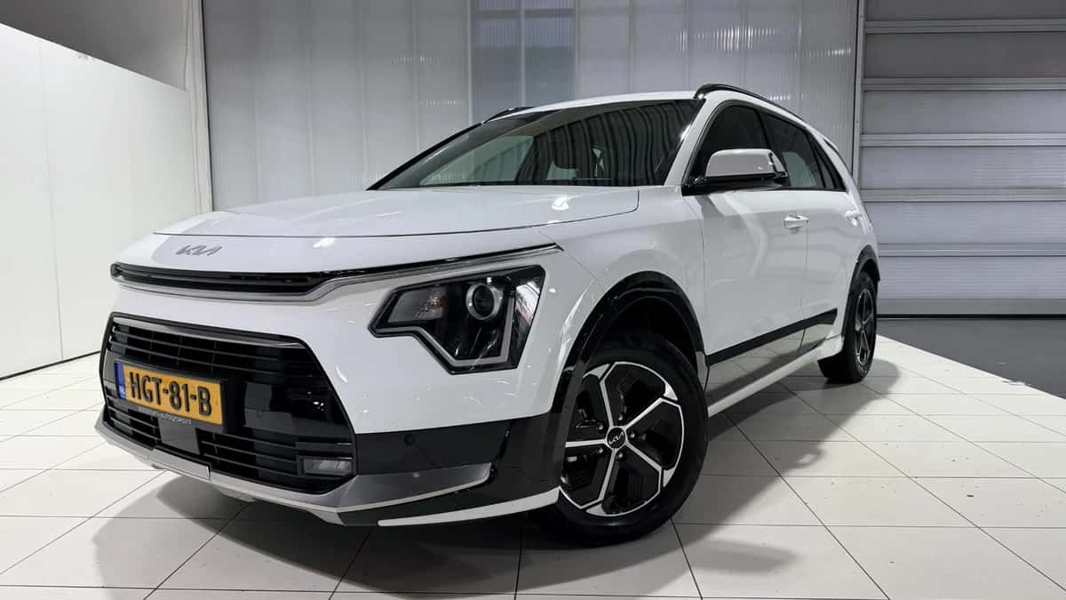 Kia Niro (2025) — foto 1