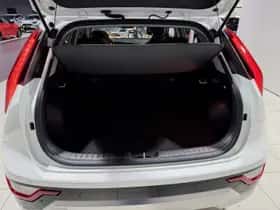 Kia Niro (2025) thumbnail 23