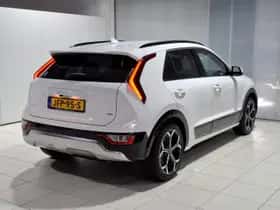Kia Niro (2023) thumbnail 8