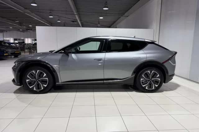 Kia EV6 (2024) thumbnail 4