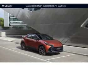 Toyota C-HR (2026) thumbnail 2