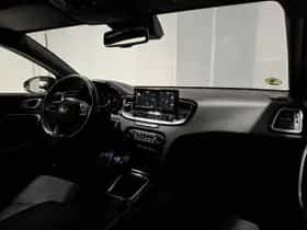Kia Proceed (2020) thumbnail 11