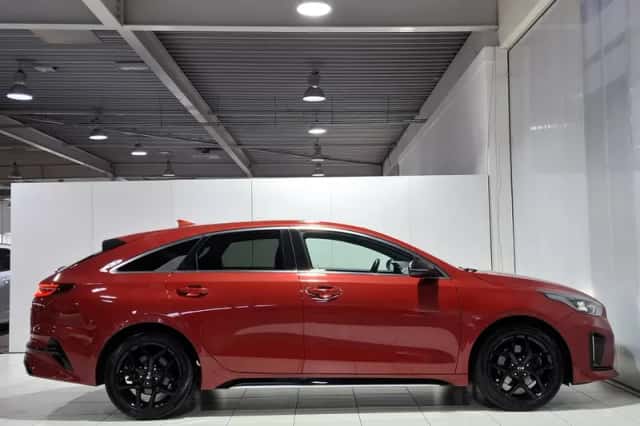 Kia Proceed (2020) thumbnail 9