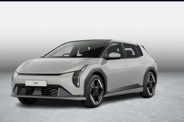 Kia EV4 (2026) thumbnail 1
