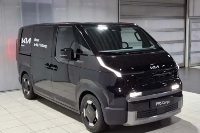 Kia PV5 (2025) thumbnail 3