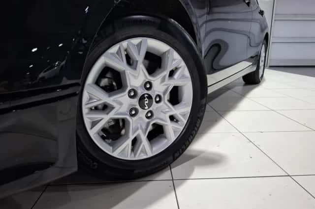 Kia Ceed Sportswagon (2025) thumbnail 2