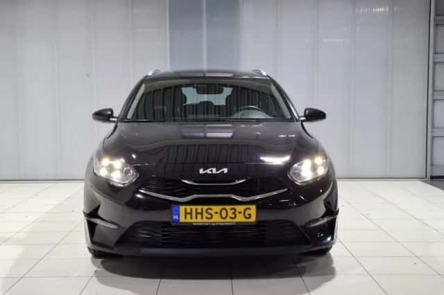 Kia Ceed Sportswagon (2025) thumbnail 4