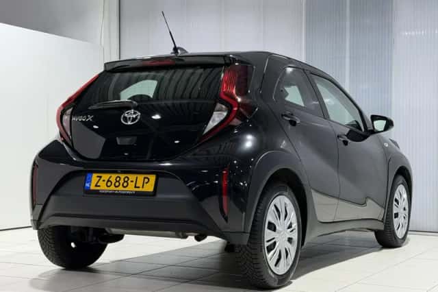 Toyota Aygo (2024) thumbnail 8