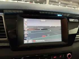 Kia Niro (2017) thumbnail 16